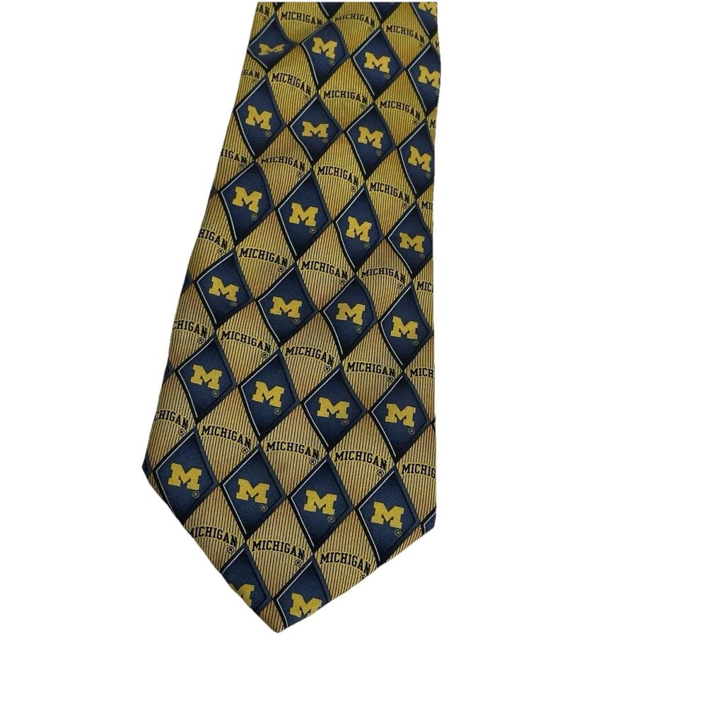 michigan state college eagle neckwear mens necktie 100% silk tie